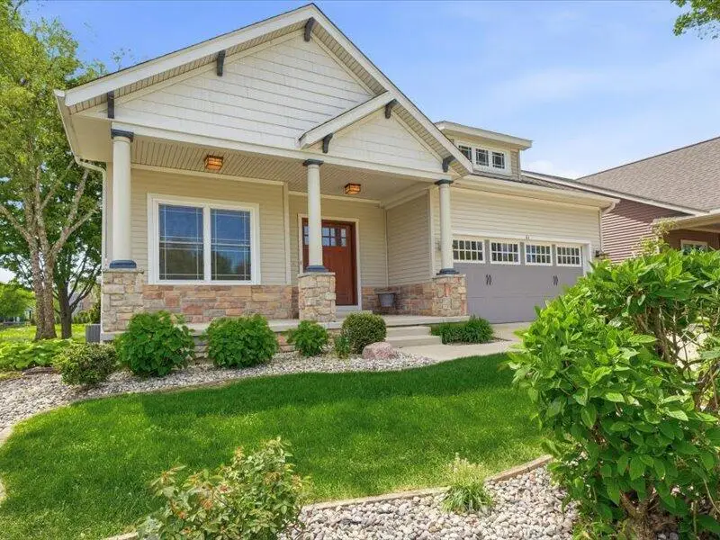 61 N Prairie Pkwy, Valparaiso, IN 46385 - #2