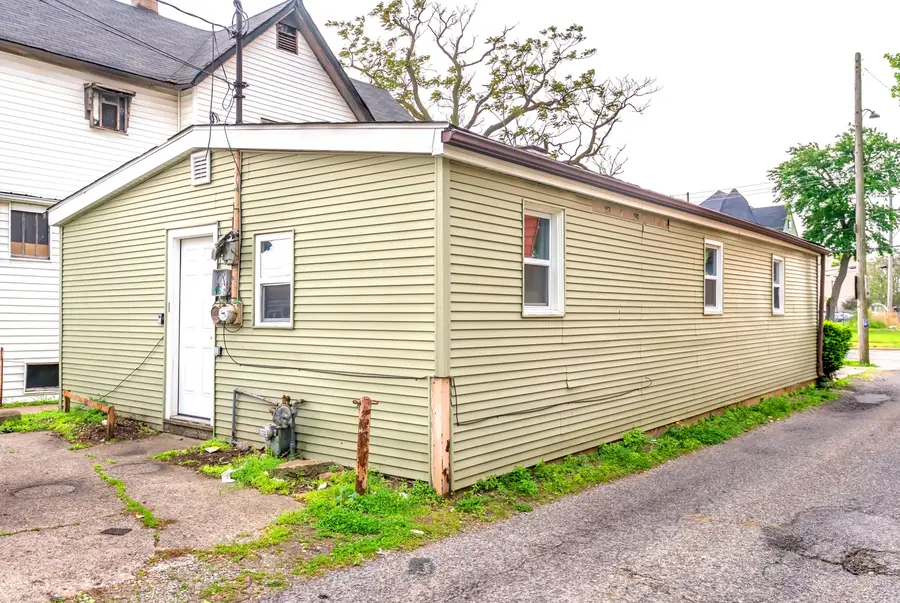 15 Rimbach Street, Hammond, IN 46320 - #2