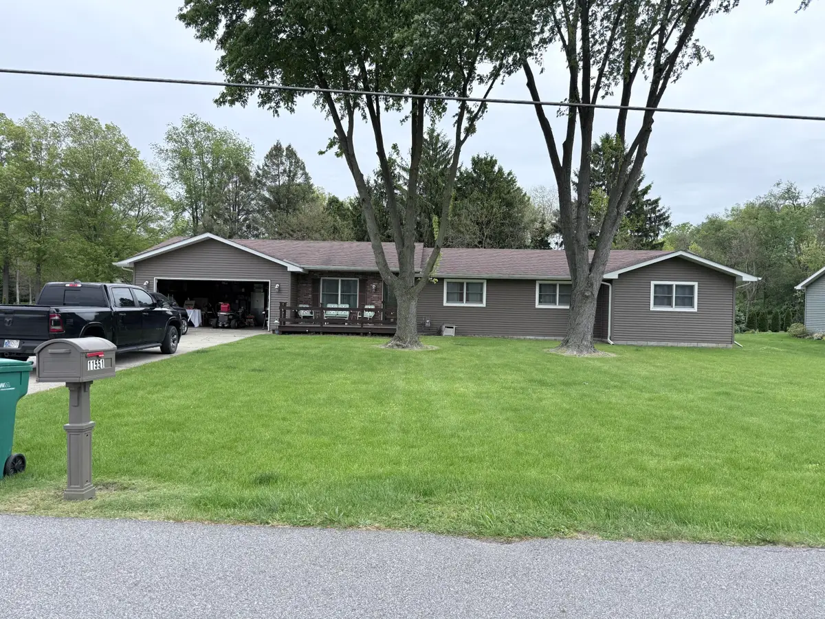 11551 N 900 W, Demotte, IN 46310 - #1