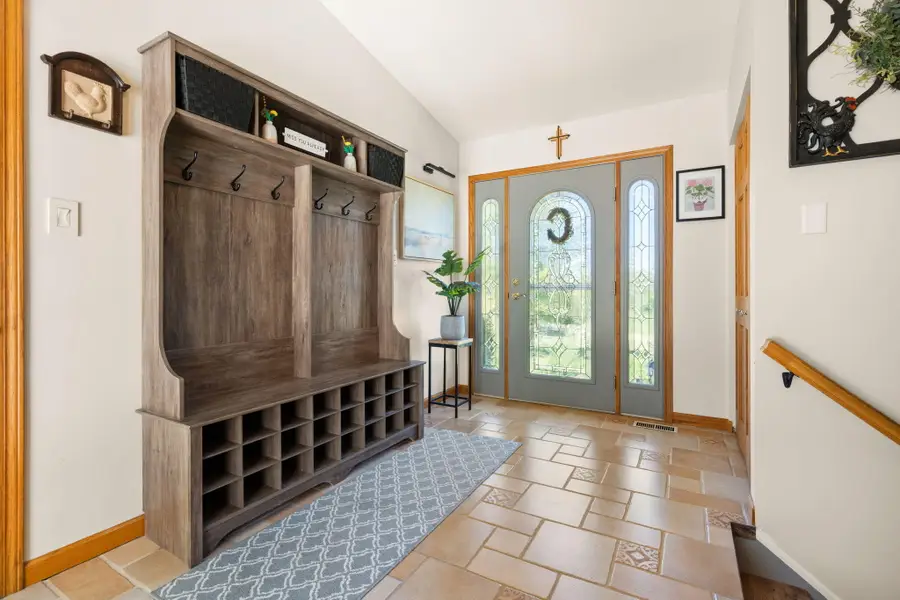 120 W 850 N, Valparaiso, IN 46385 - #3