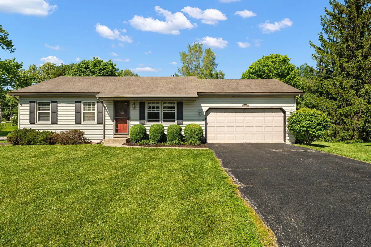 2156 St Joseph Lane, Valparaiso, IN 46385 - #1
