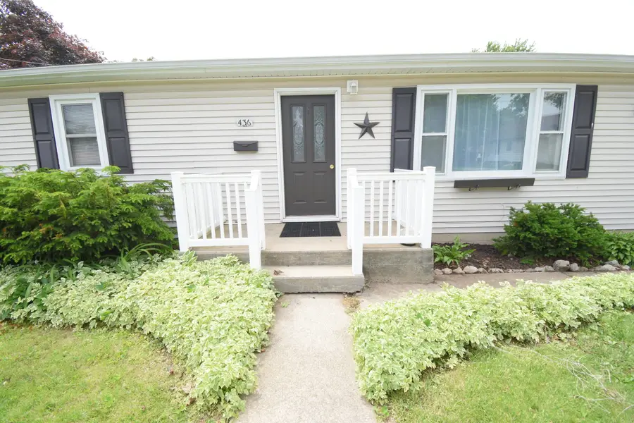 436 S Romaine Street, Rensselaer, IN 47978 - #2