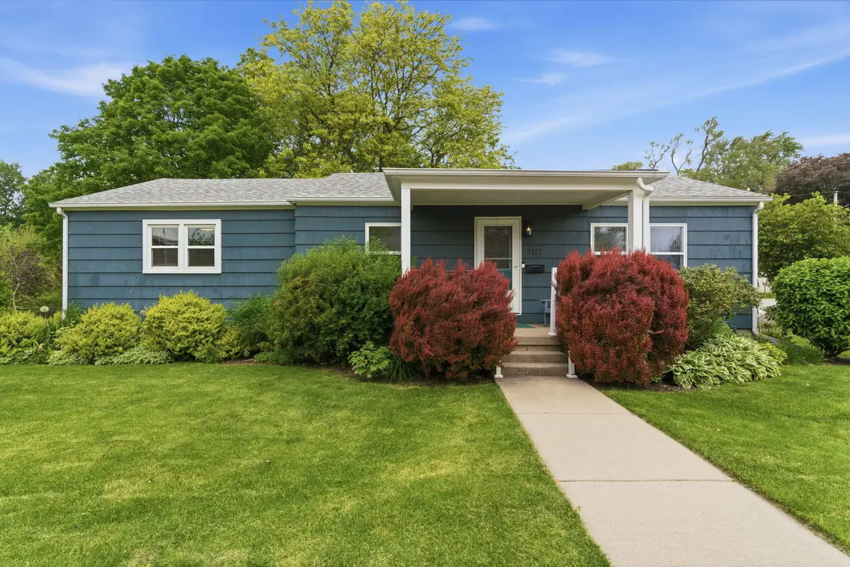 1113 Valparaiso Street, Valparaiso, IN 46383 - #1