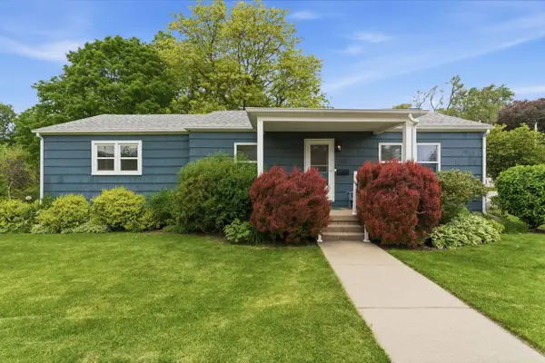 1113 Valparaiso Street, Valparaiso, IN 46383