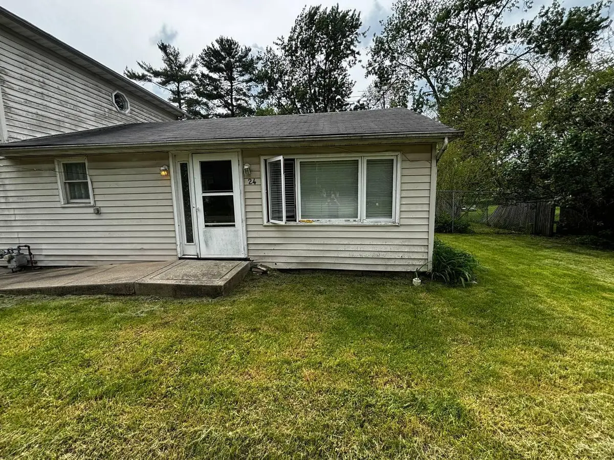 24 Mccurahan Street, Valparaiso, IN 46385 - #1