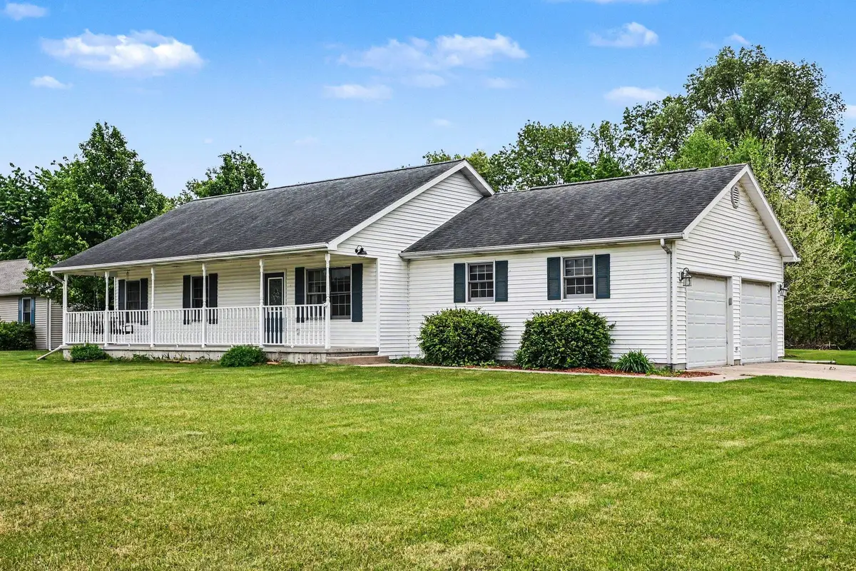 724 S 500 E, Knox, IN 46534 - #1