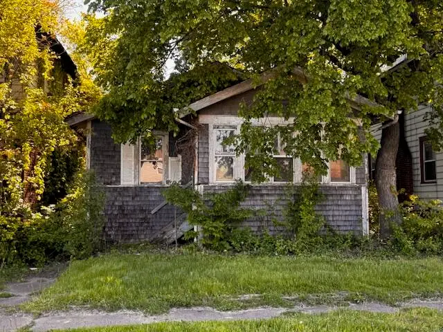 709 Vermont Street, Gary, IN 46402 - #1