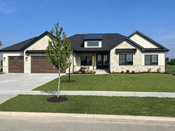9864 Switch Grass, St. John, IN 46373