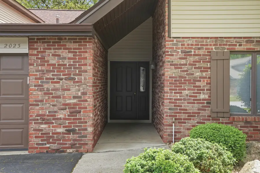 2023 Dorchester Lane #1, Schererville, IN 46375 - #2