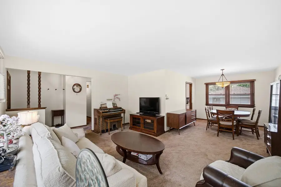 519 Hickory Lane, Munster, IN 46321 - #3