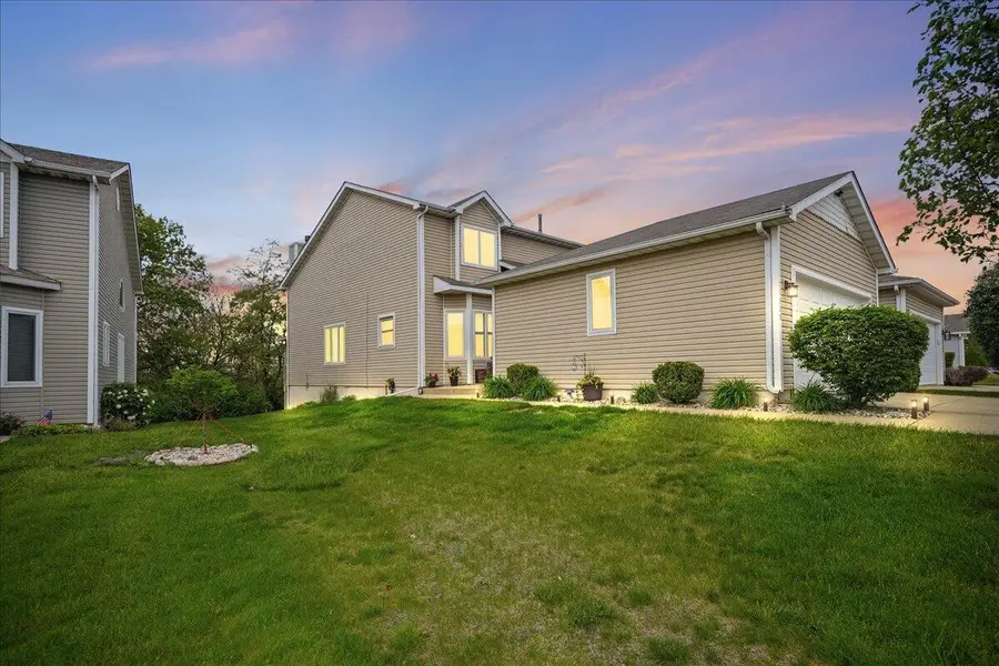 11335 Valley Drive, Saint John, IN 46373 - #2