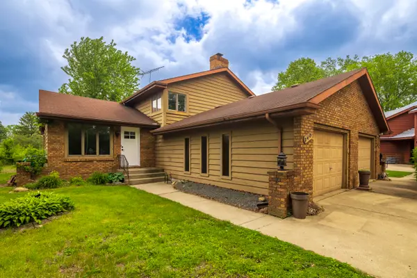 340 Golfview Drive, Schererville, IN 46375