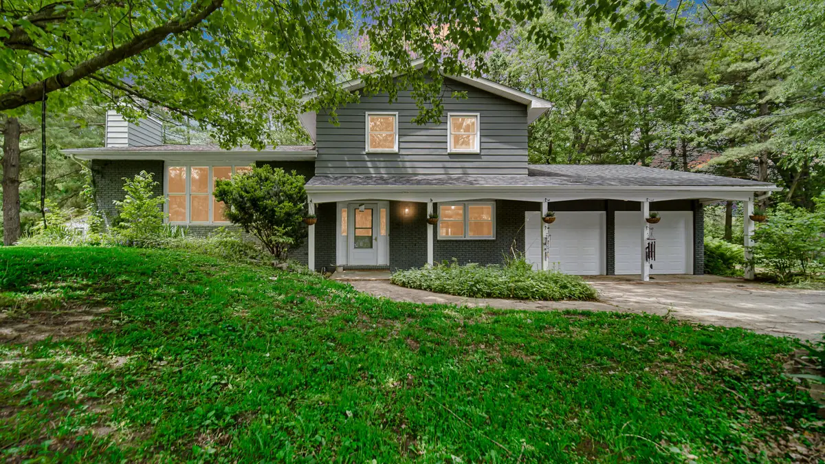 916 N County Line Road, Westville, IN 46391 - #1