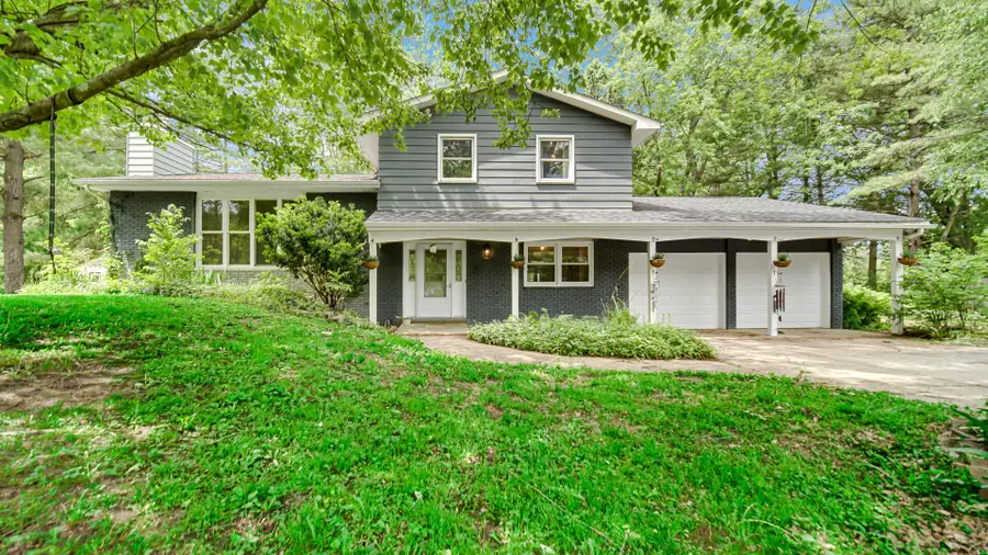 916 N County Line Road, Westville, IN 46391 - #2