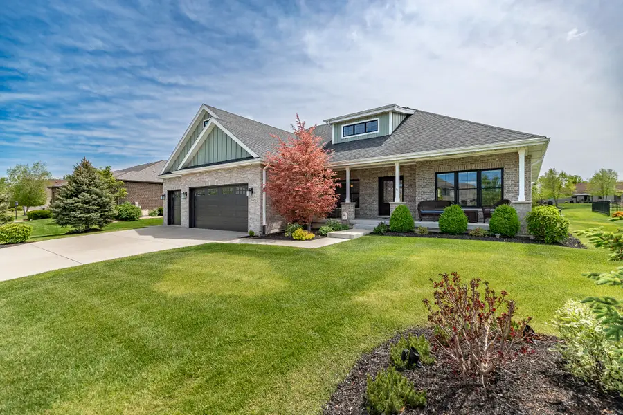 9863 Elle Avenue, Saint John, IN 46373 - #2