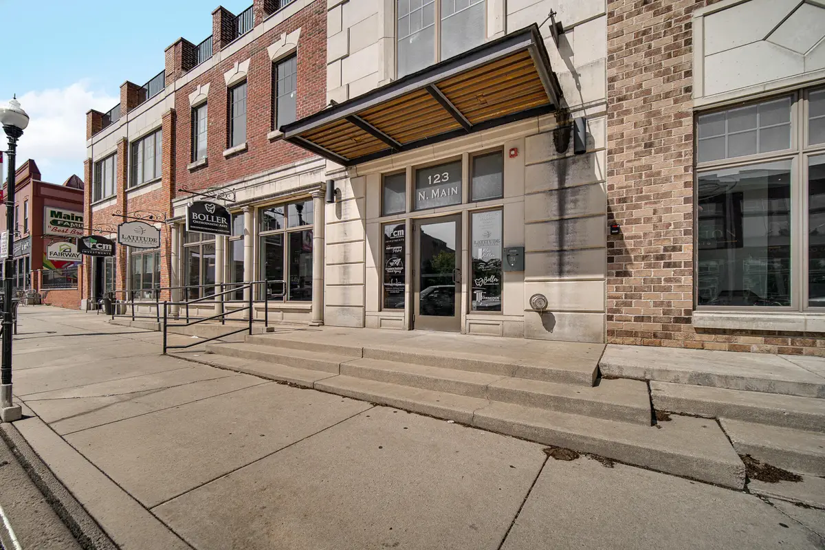 123 N Main Street #301, Crown Point, IN 46307 - #1
