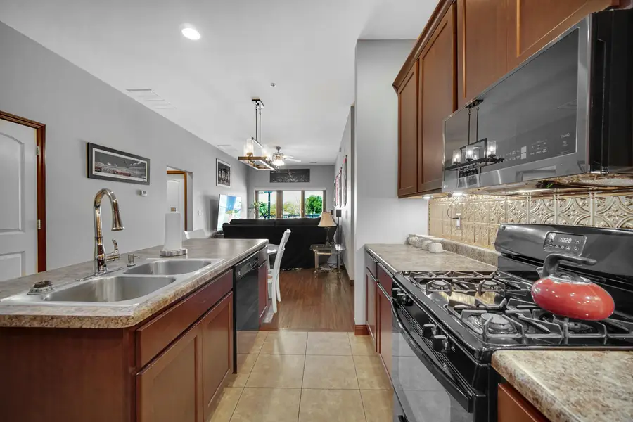 123 N Main Street #301, Crown Point, IN 46307 - #3