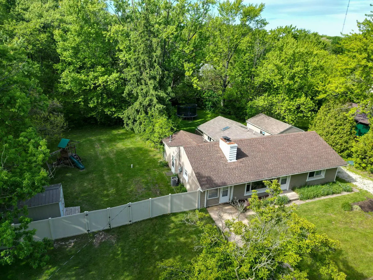 510 E Oak Hill Road, Porter, IN 46304 - #1