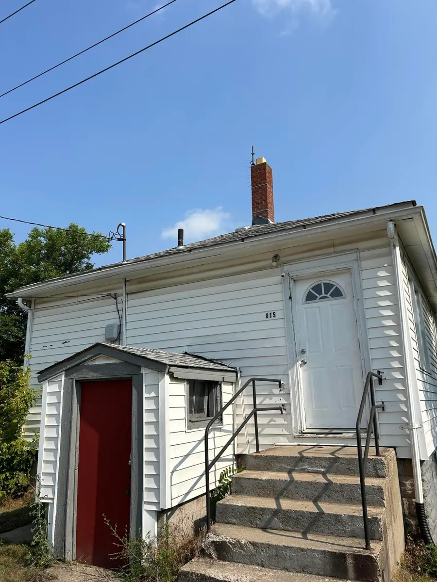 815 W 25th Avenue, Gary, IN 46407 - #2