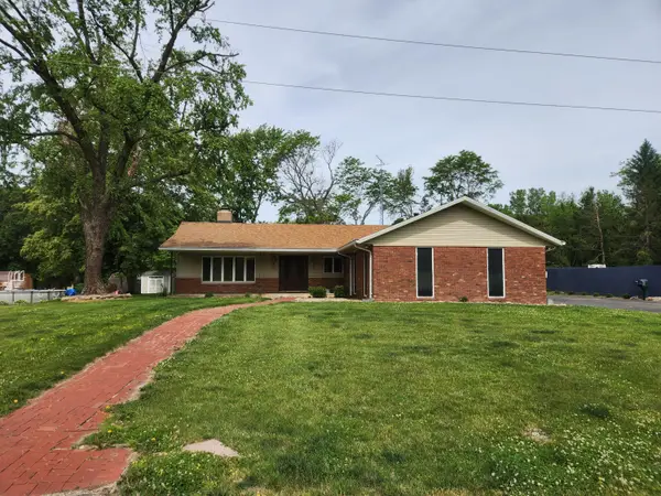 4726 Locksley Drive E, Rensselaer, IN 47978