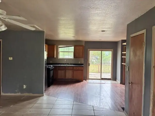 1815 W Dawn Drive N, North Judson, IN 46366 - #3