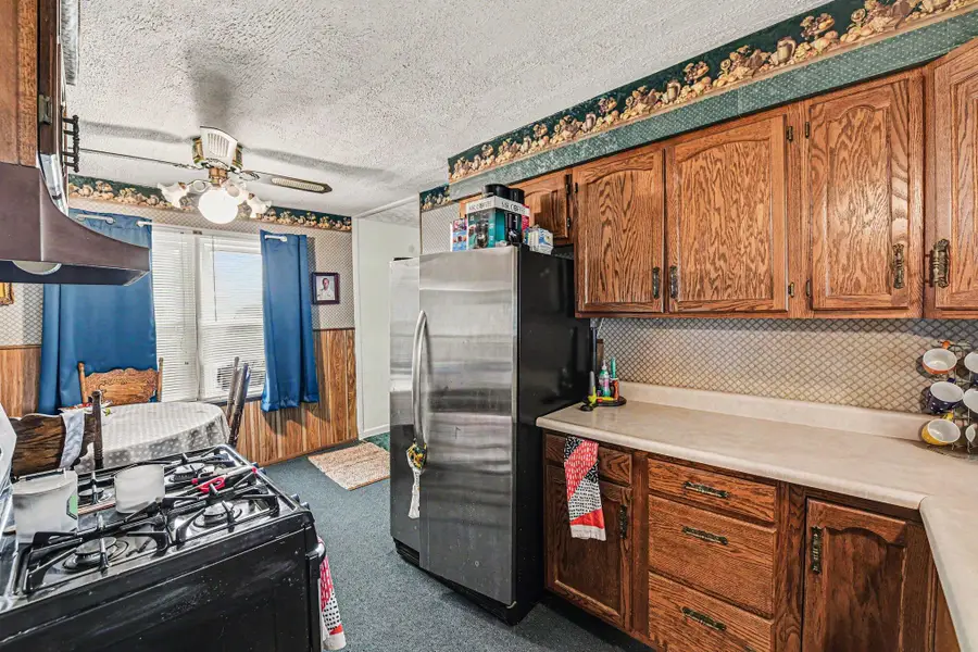 207 N Lilac Lane, Walkerton, IN 46574 - #3