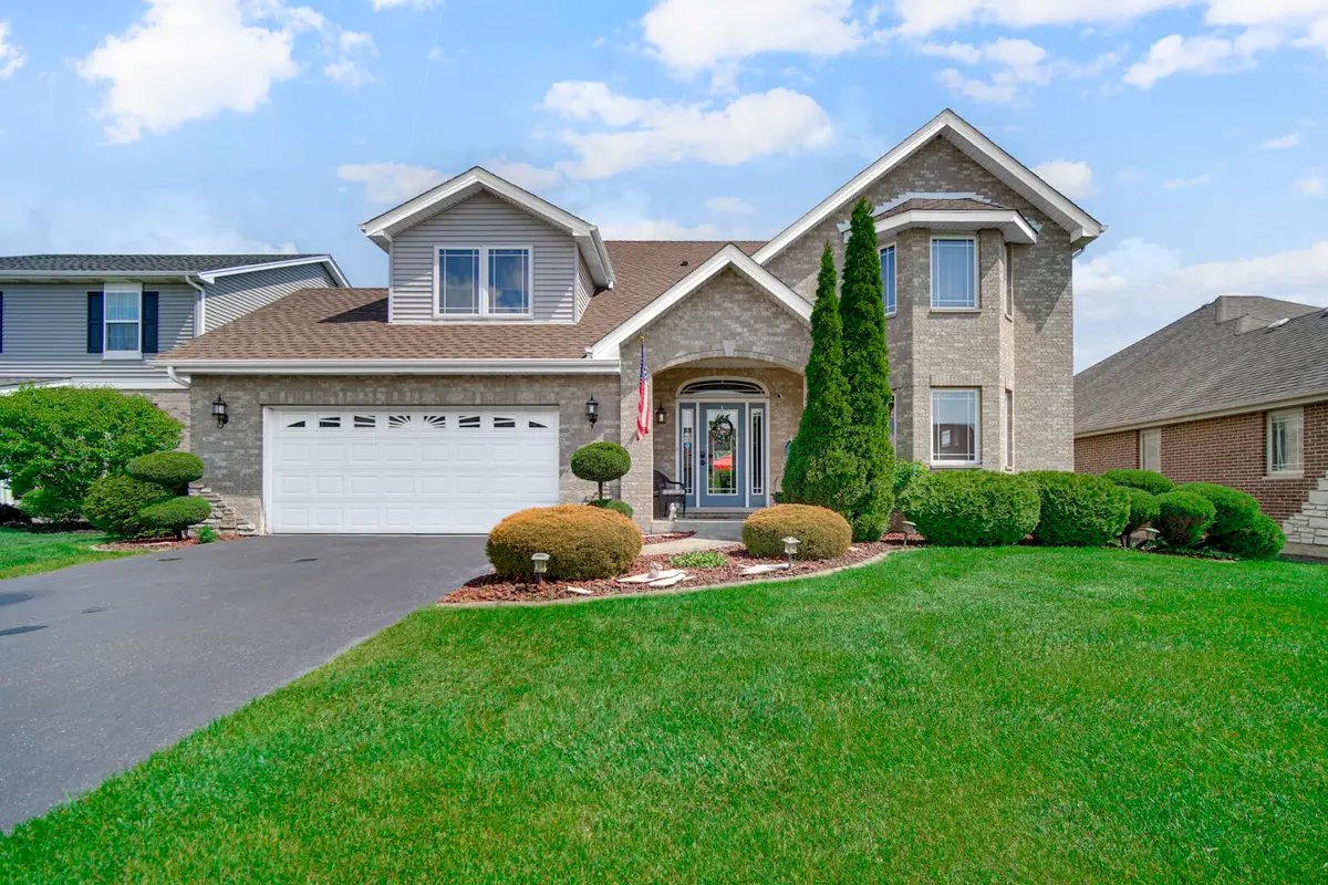 10351 Adler Cove, Saint John, IN 46373 - #1