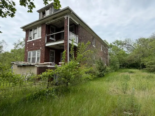 304 Polk Street, Gary, IN 46402 - #3