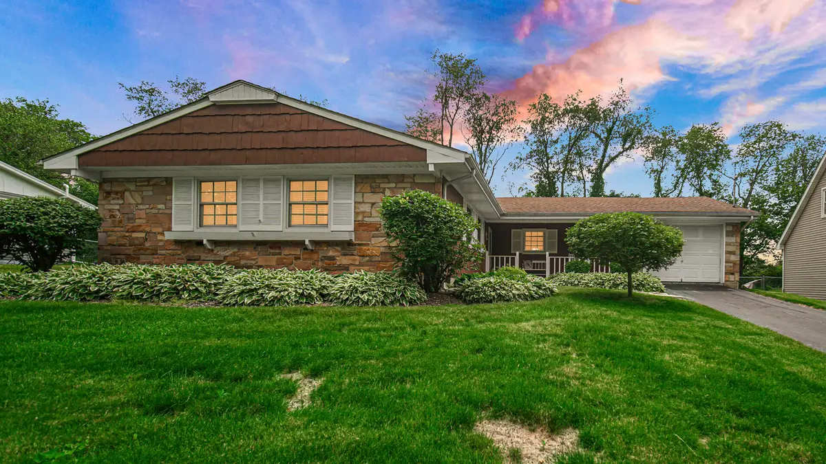 1053 Avondale Street, Valparaiso, IN 46385 - #1