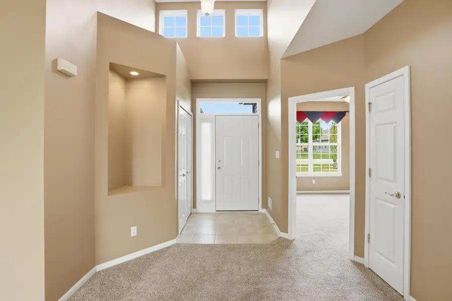 815 Charlevoix Way, Schererville, IN 46375 - #3