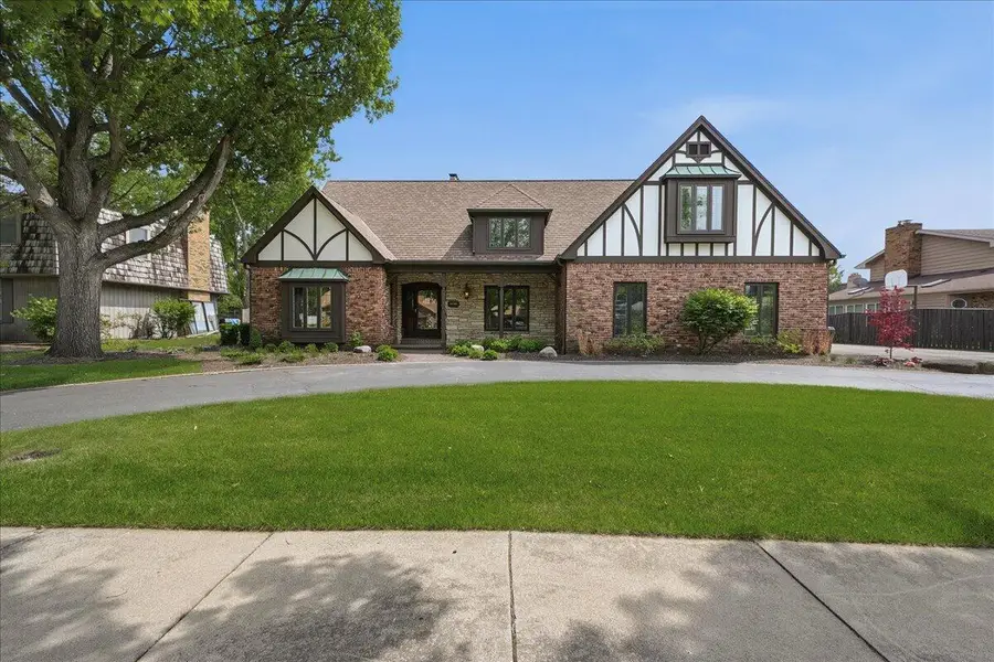 1130 Melbrook Drive, Munster, IN 46321 - #2