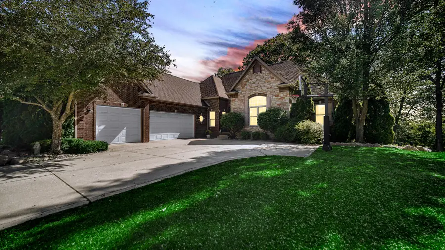 81 Scotscraig Drive, Valparaiso, IN 46385 - #2