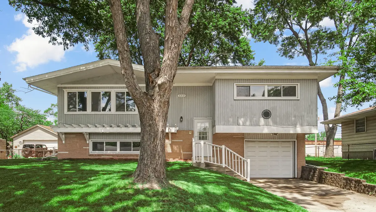 6310 Defiance Avenue, Portage, IN 46368 - #1
