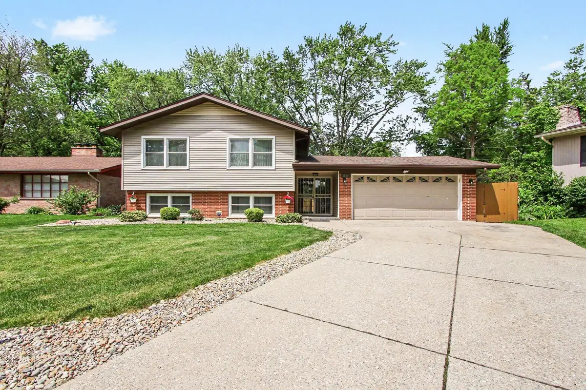 5300 Garfield Street, Merrillville, IN 46410 - #1