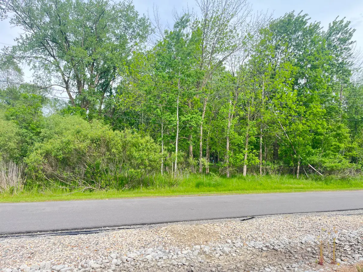 123 S Lillian St, Griffith, IN 46319 - #1