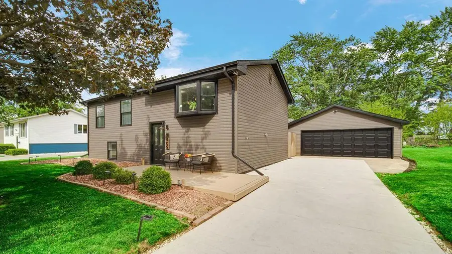 7409 Marshall Place, Merrillville, IN 46410 - #2