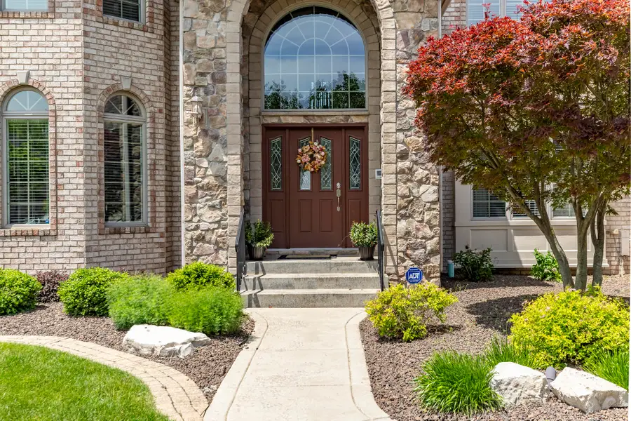 930 Stonebridge Drive, Schererville, IN 46375 - #2