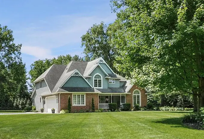 8835 S Lilac Street, Demotte, IN 46310 - #1