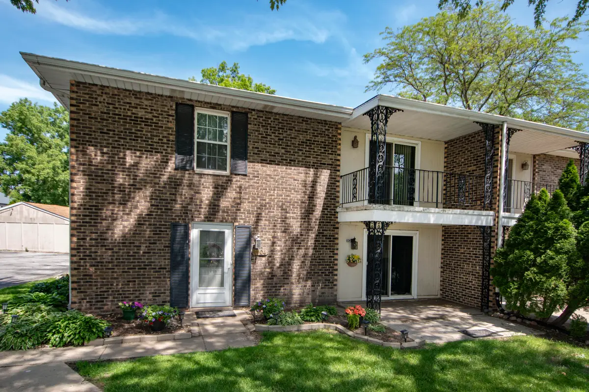 1904 Burgundy Street, Schererville, IN 46375 - #1
