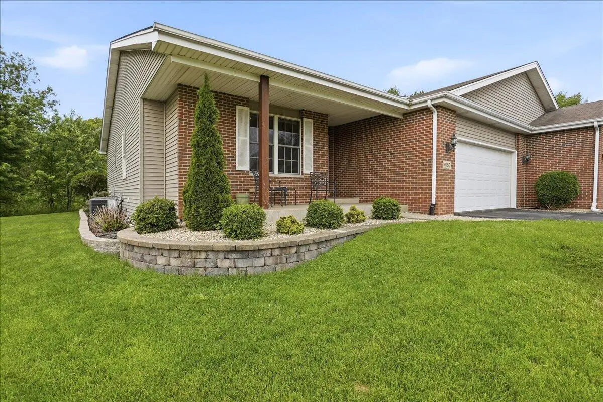 6760 Coffman Drive, Schererville, IN 46375 - #1