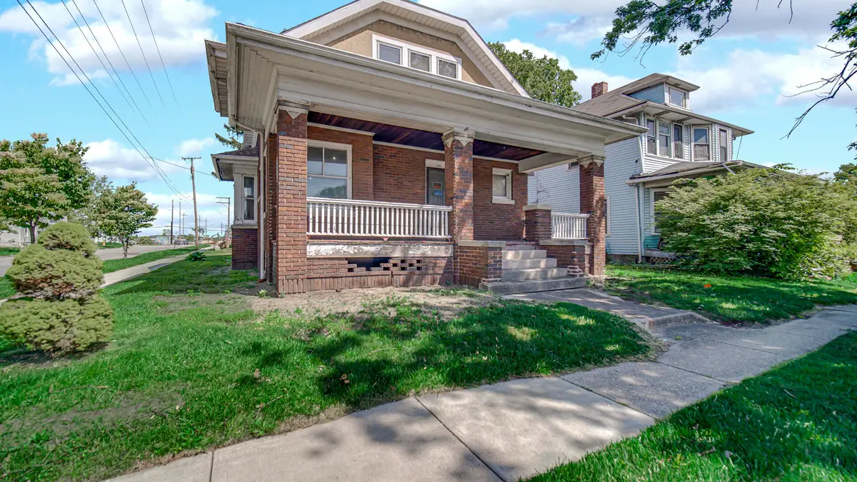 101 E Lincolnway, La Porte, IN 46350 - #1