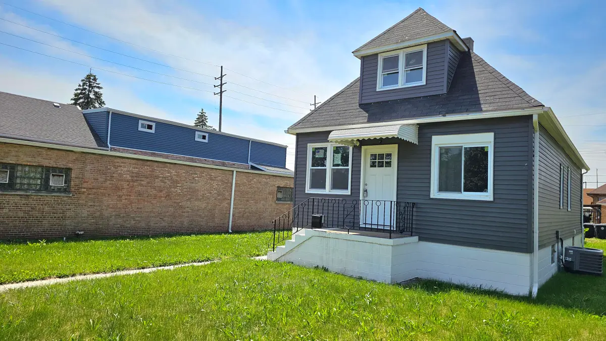 5042 Reading Avenue, East Chicago, IN 46312 - #1