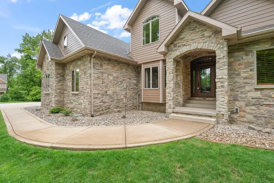 64 Nicholas Drive, Valparaiso, IN 46383 - #3