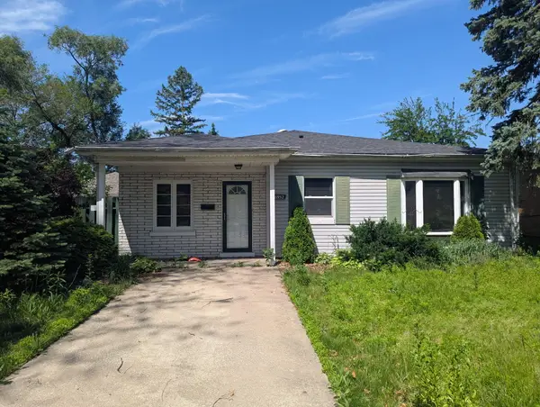 6932 Schneider Avenue, Hammond, IN 46323