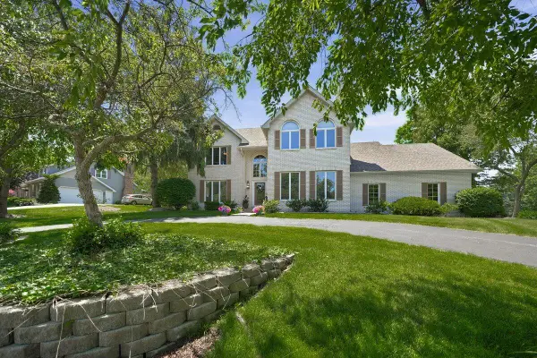 144 Guilford Road, Valparaiso, IN 46385