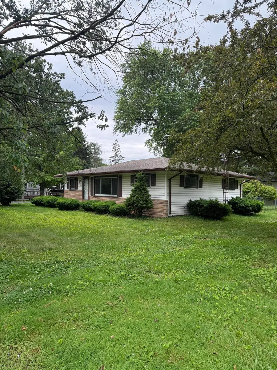 1905 Crockett Avenue, Valparaiso, IN 46383 - #2