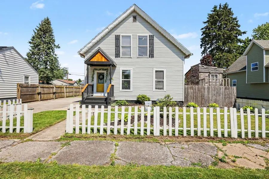 315 Oberreich Street, La Porte, IN 46350 - #2