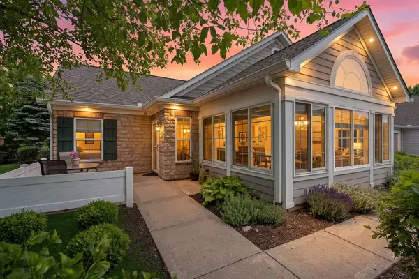 2322 Allison Circle, Valparaiso, IN 46383