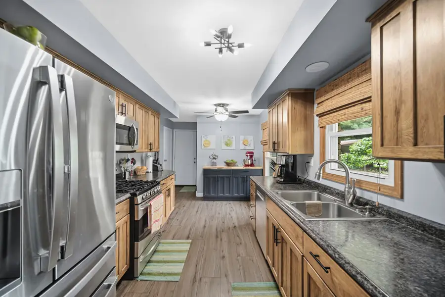 272 W Powell Drive, La Porte, IN 46350 - #2