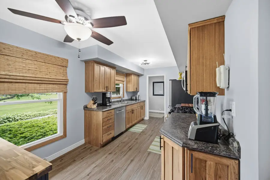 272 W Powell Drive, La Porte, IN 46350 - #3